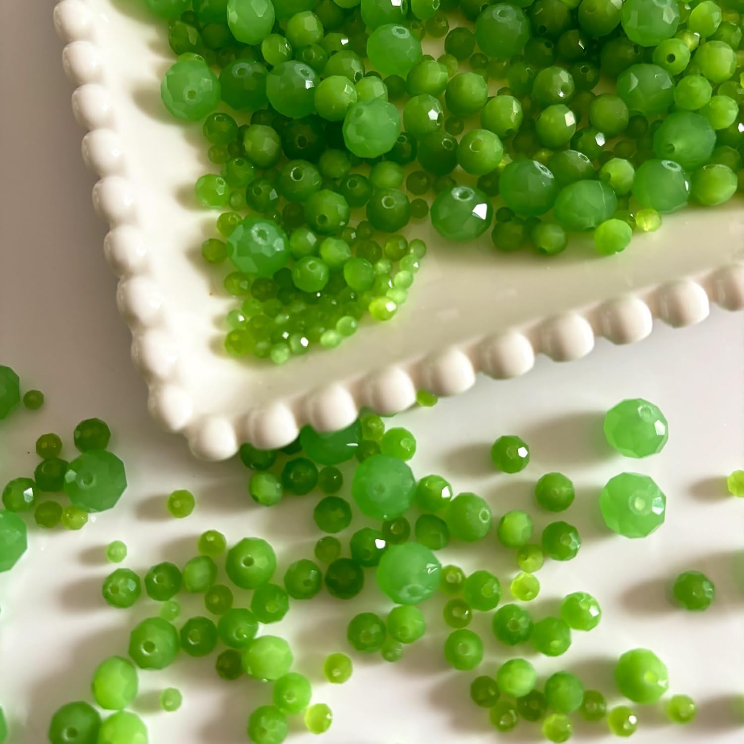 780Pcs Briolette Crystal Glass Beads for Jewelry Making, 3-10mm Faceted Green Crystal Beads for Bracelets, Rondelle Glass Beads Bulk for Crafts Wine Charms Wind Chimes Suncatchers - Image 2