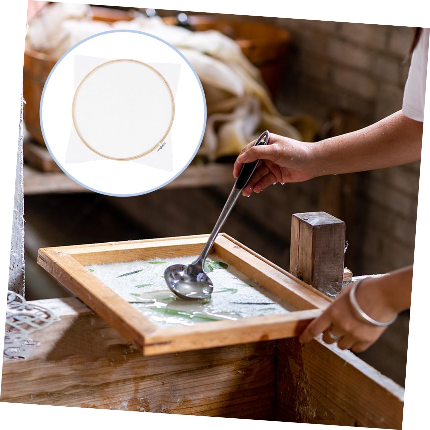 IWOWHERO Wooden Round Paper Making Screen DIY Paper Frame for Papermaking Craft