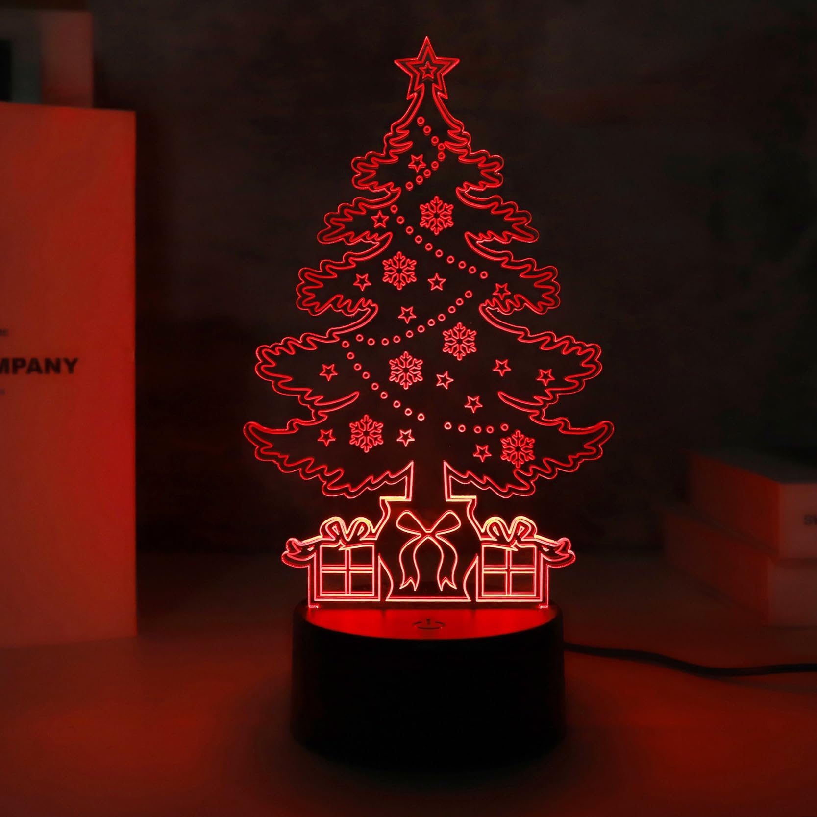 souleather 3D Illusion Night Light, Christmas Tree LED Desk Lamp & 7 Color Change Decor Nightlight, Bedroom Decorations Bedside Lamp, Birthday Christmas Gifts for Man Teens Boys Girls Kids