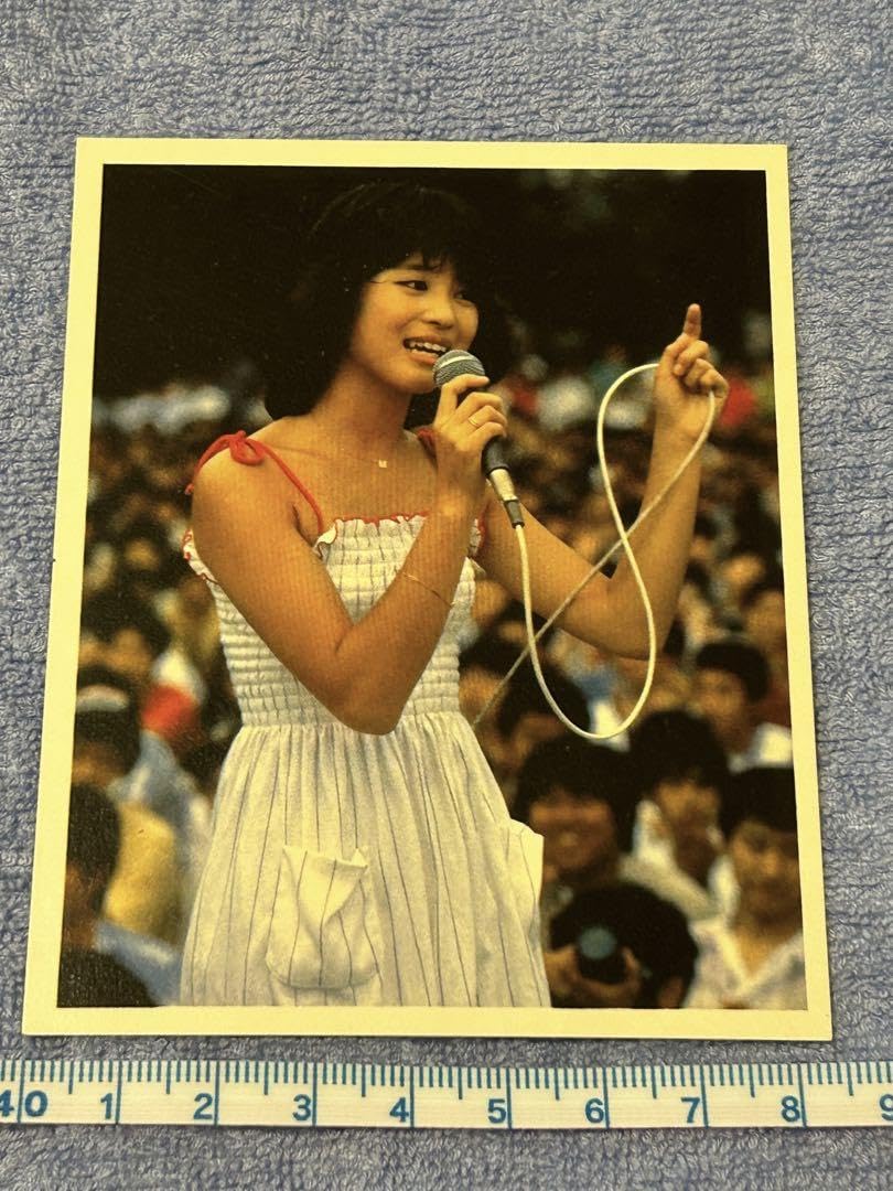 Amazon.co.jp: 松田聖子、デビュー当時の生写真風ブロマイド7枚 : おもちゃ