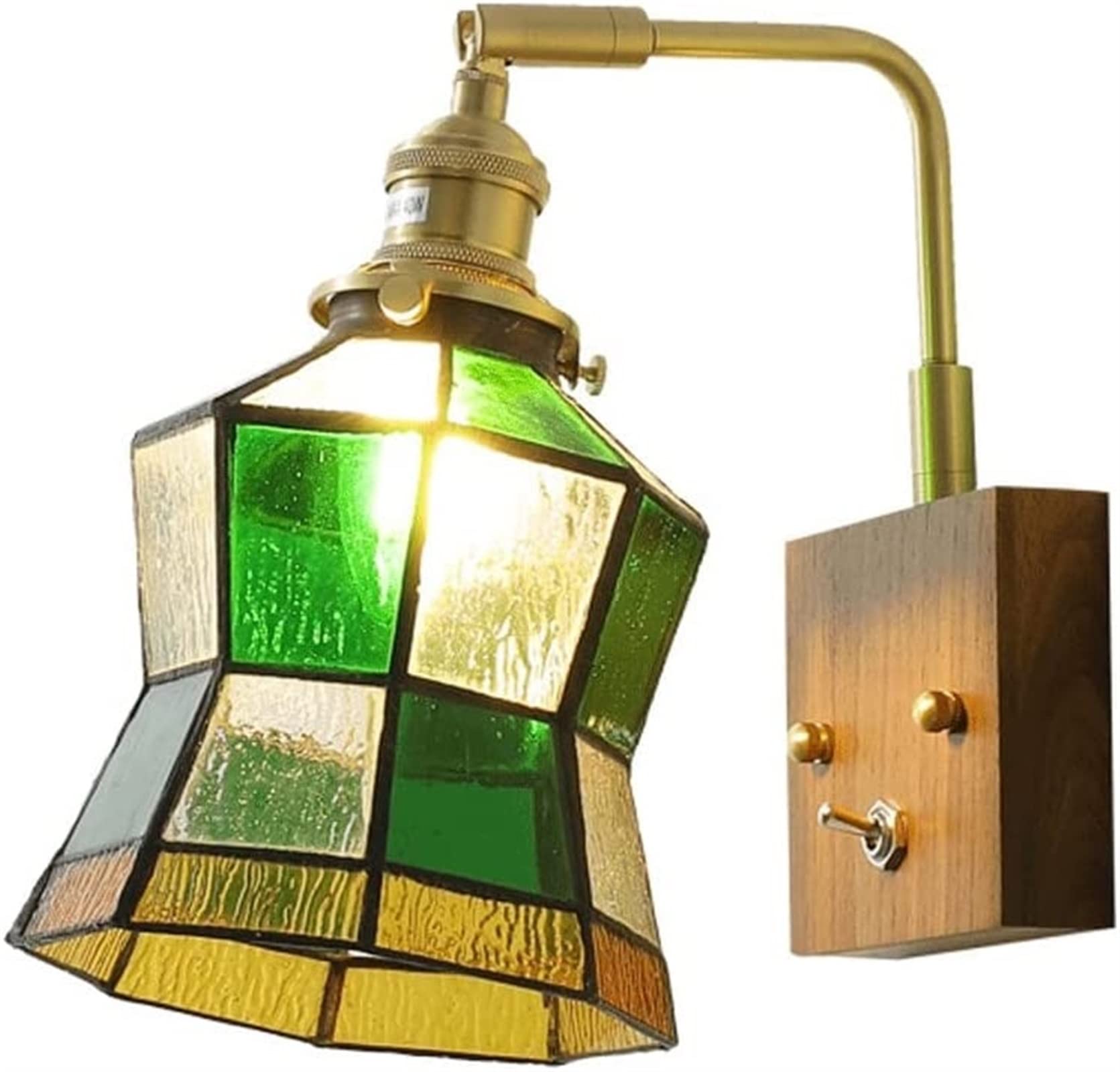 Applique murale liseuse verte et laiton pour une chambre chaleureuse