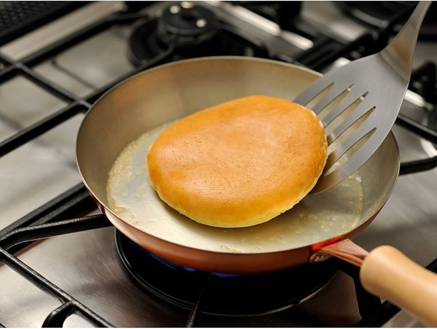 Amazon.co.jp: 両手鍋 20cm ガス火専用 蓋付 千歳 ちとせ CS-023