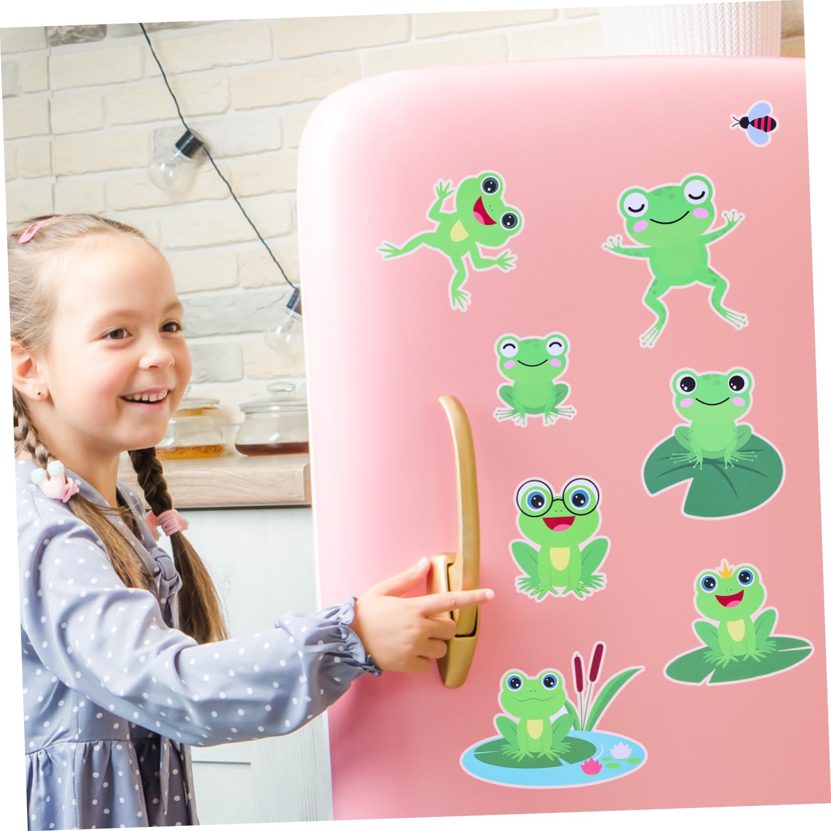 TOYANDONA 16hojas Pegatinas De Pared De Ranas De Cartoon De Calcomanías Decorativas De Pvc Para Habitaciones Infantiles Decoración De Pared Divertida y Creativa Para Niño Niña y