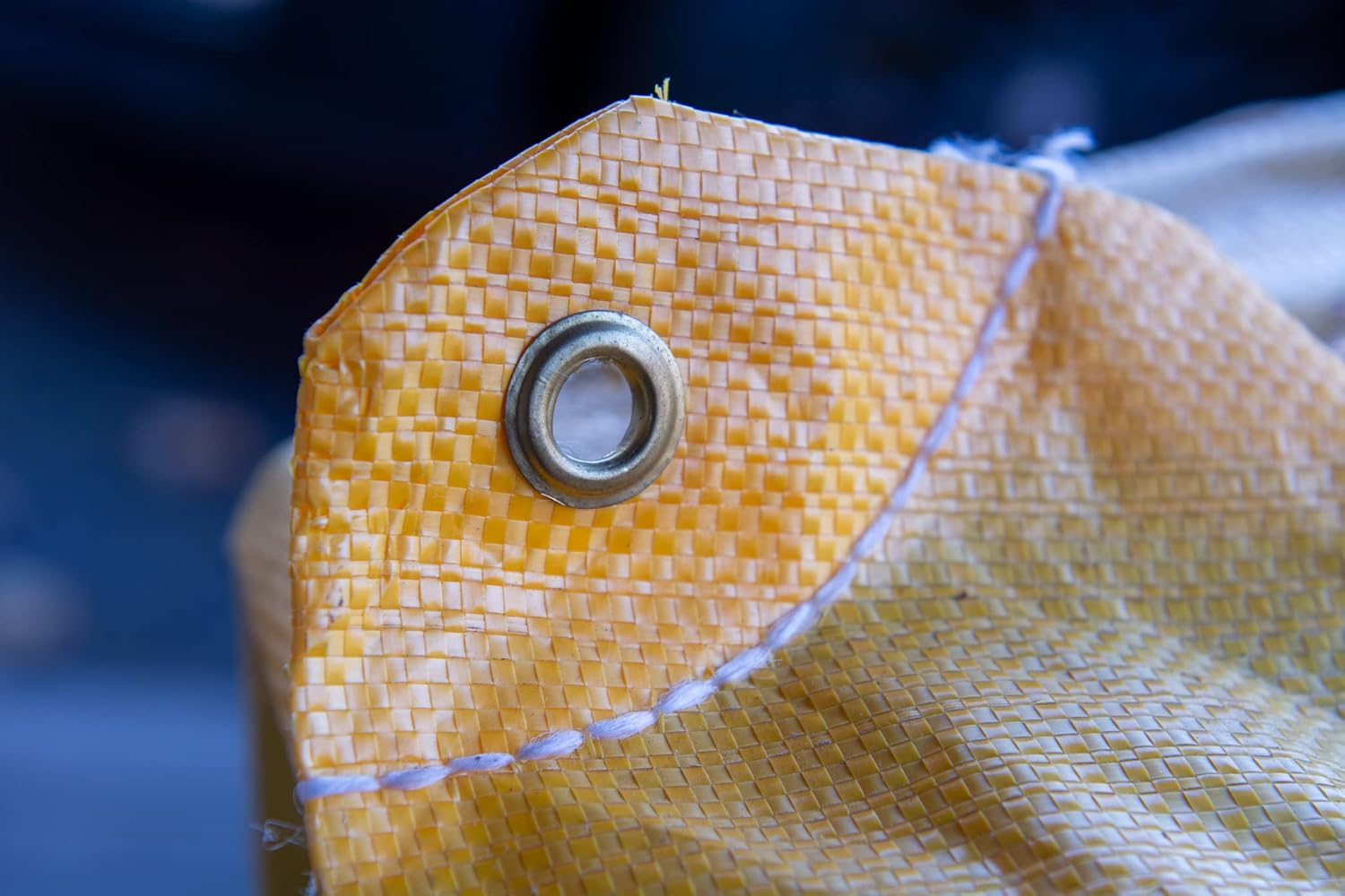 BIGSHOT Ballistic 350 Archery Bag Target - Crossbow & Compound Bow Target 350 FPS - Easy Arrow Removal - UV Resistant Durable Bag - Field Point Practice - 24x24x12 Inch