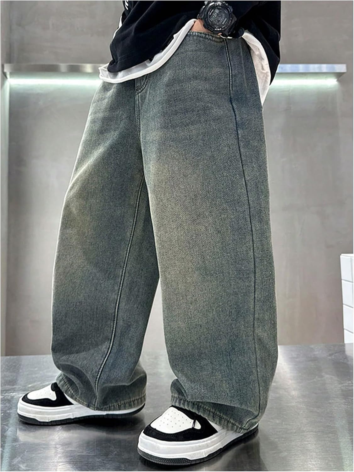 Verdusa Boy's Jeans Wide Leg Baggy Jeans Straight Leg Loose Denim Pants with Pockets