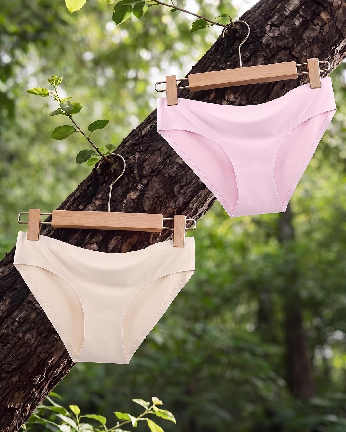Seamless Underwear for Women No Show Hipster Underwear Low Waisted Ice Silk Breathable Bikini Womens Panties Pack
