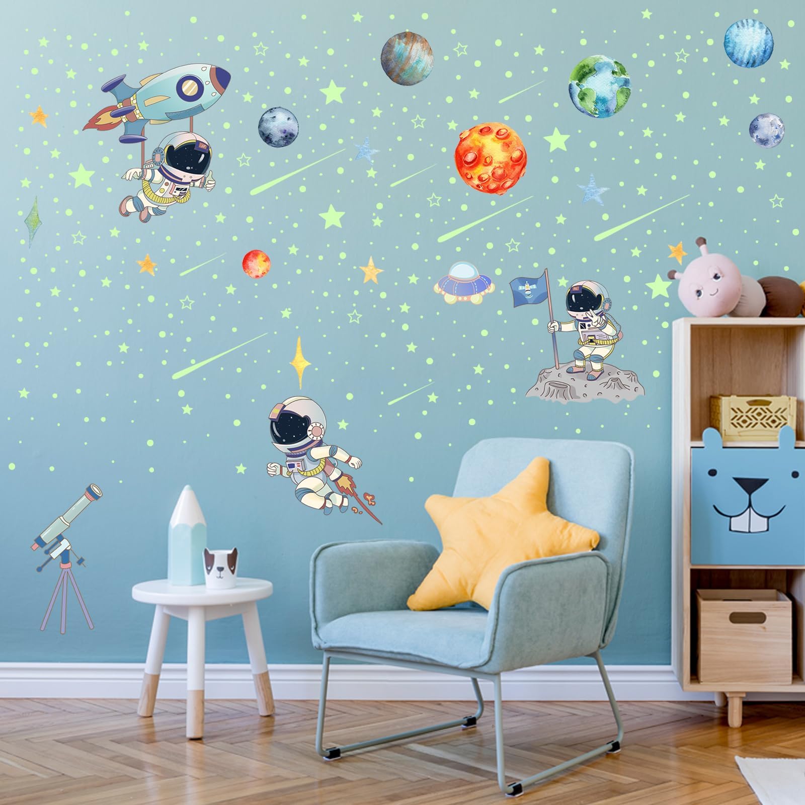 Amazon.com: 492Pcs Glow in The Dark Stars for Ceiling Glow in The Dark ...