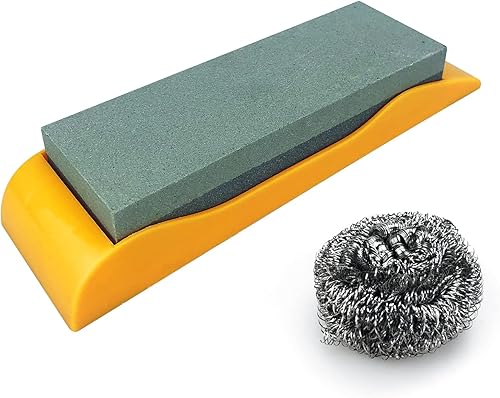 KITORY Cuchillo de piedra de afilar áspera con base de plástico naranja y juego de depurador de acero inoxidable, kit de limpieza de cocina de