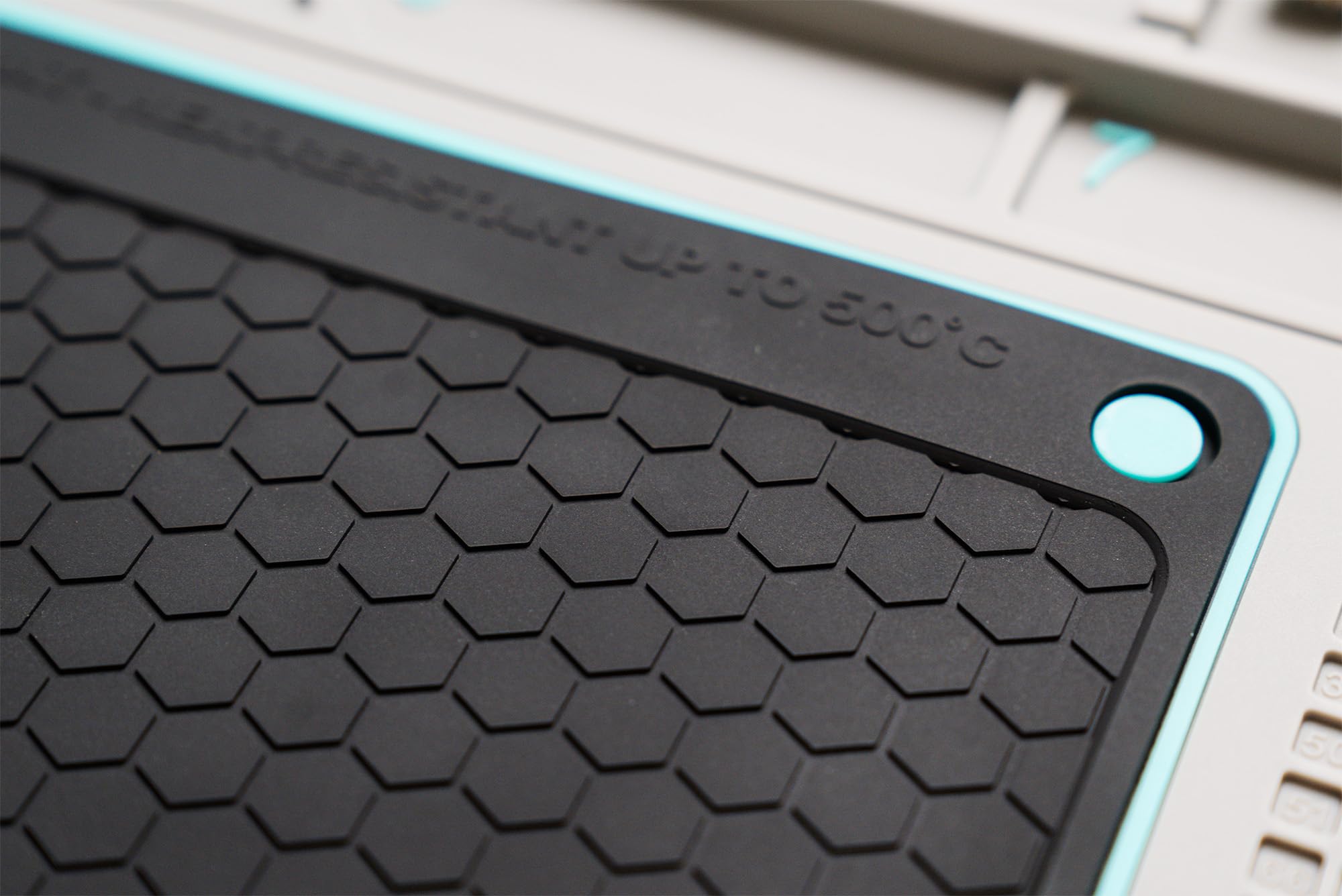 Techdemy Solder mat V2 - ESD silicone repair mat
