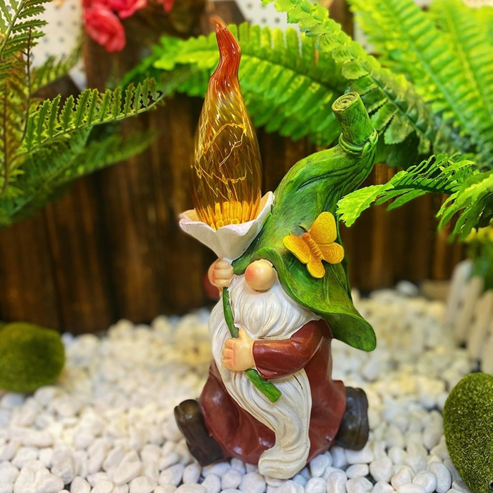 Statua a forma di gnomo a energia solare, in resina, decorazione per esterni con luce automatica, resistente alle intemperie, verde, 35 cm, per prato, patio, balcone, giardino, ad alta efficienza