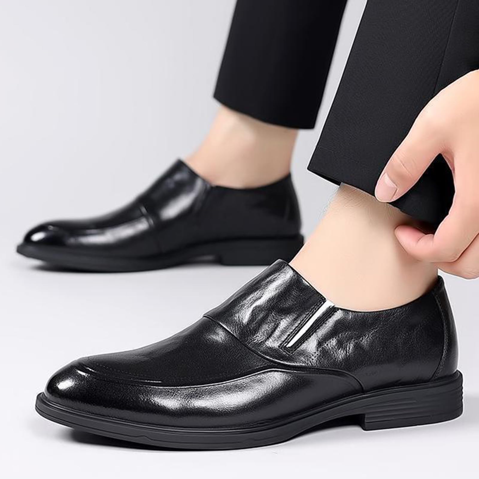Mocassini da Uomo in Pelle a Punta Scarpe Eleganti Slip-On