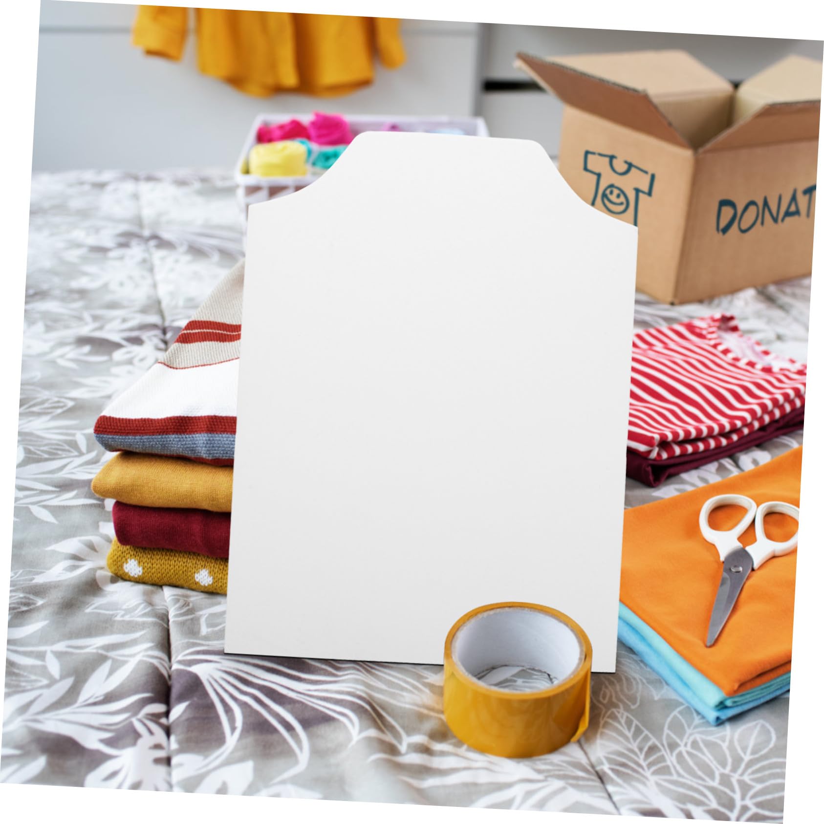 100 Stück Hemden Kartoneinlagen aus Doppelseitiger Weißer Pappe Faltform für T-shirts und Hemden Antifalten Design 22 X 30cm Kleidung Falten und Organisieren