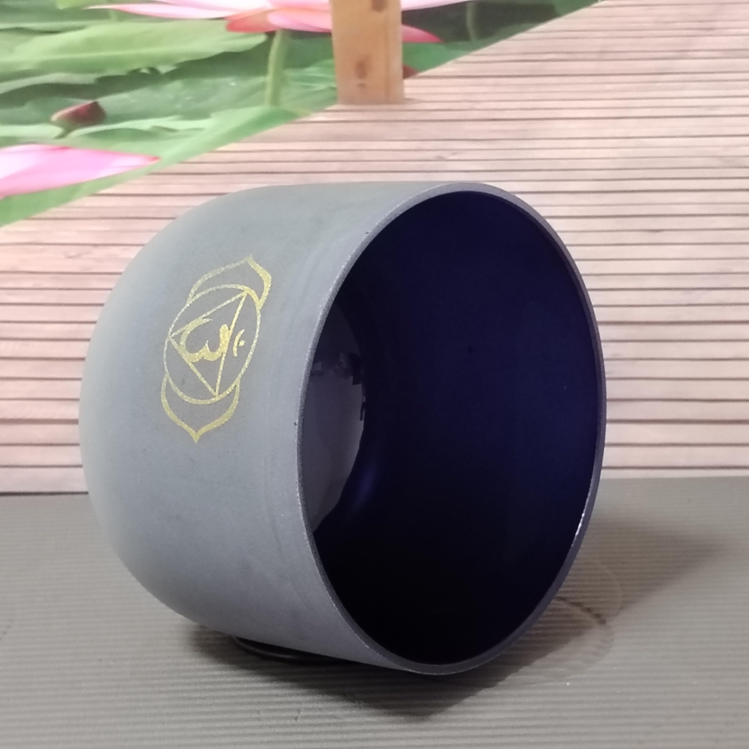 Chkara - Campana tibetana in cristallo di quarzo per il chakra del terzo occhio, 432 Hz, per meditazione, yoga e relax, 20,3 cm