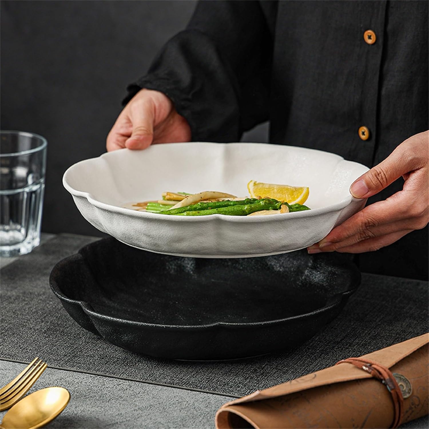 ヘレンド ウィーンの薔薇 プレート 24cm 深皿 Herend - ヘレンド 薔薇