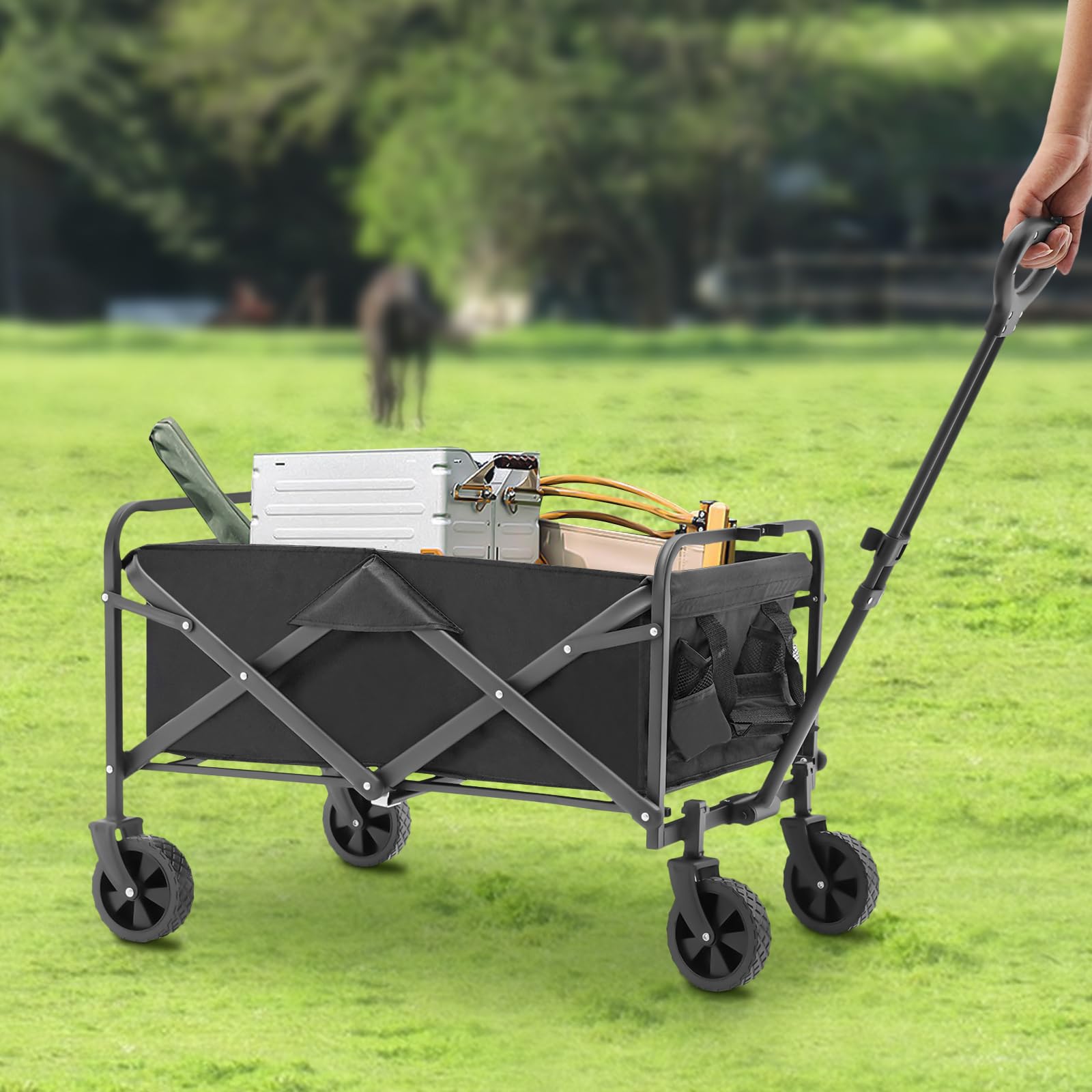 Składany wózek transportowy 5 cali, czarny, gumowe koła z regulowanym uchwytem i 2 uchwytami na napoje, kompaktowy wózek ogrodowy, składany wózek transportowy na plażę, kemping, zakupy, plażę