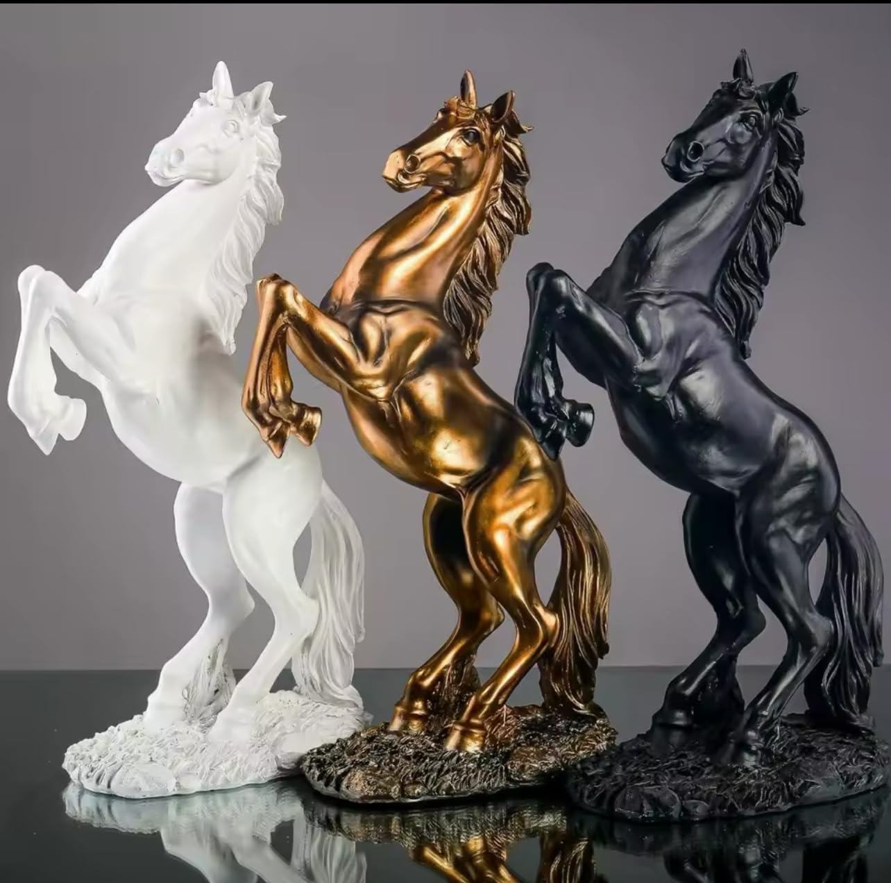 Art Figurine Animal Sculpture, Horse Home Decor, Resin Statues, Decor Figurine, Standing Horse, Modern Desk Figure, Home Accent Ornament, Furnishings Figurines Art, Crafts Accessories Crafts (White)