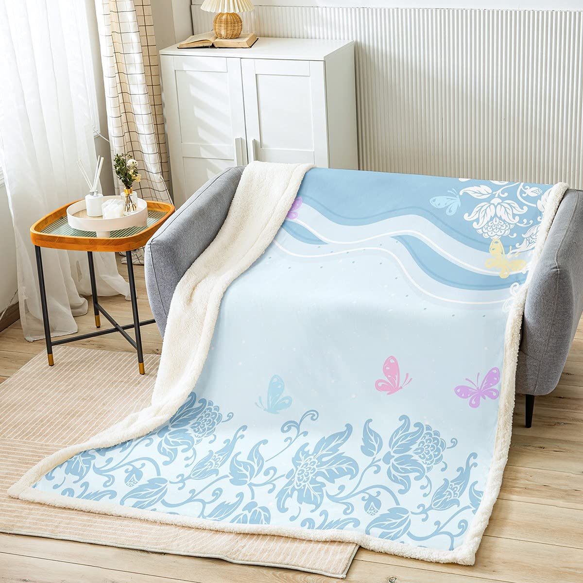 Floral Fleece Throw Blanket Butterfly Sherpa Blanket For Kids Boys Girls Children Natural Plush Blanket Ultra Soft Garden Plants Fuzzy Blanket for Sofa Bed, Single 50x60 Inch