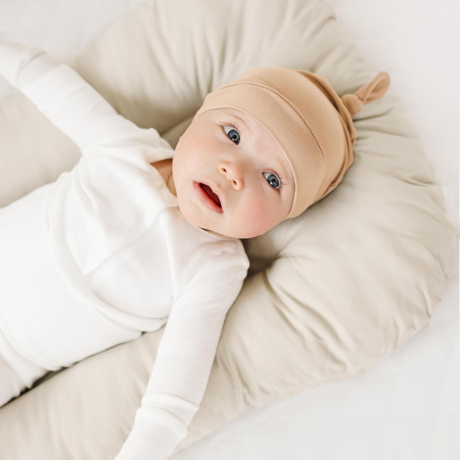 Konssy 8 Pack Baby Newborn Hats Set Knot Beanie Hats Soft for Infant Baby Girls Boys Caps 0-6 Months - Image 2