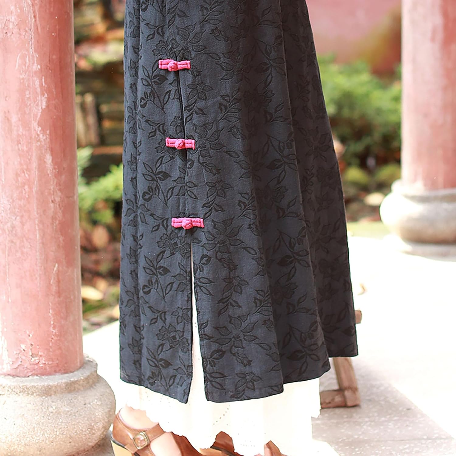 Women's Black Jacquard Cotton Qipao Dress - Traditional Handmade Frog Button Chinese Cheongsam with Vintage Floral Embroidery
