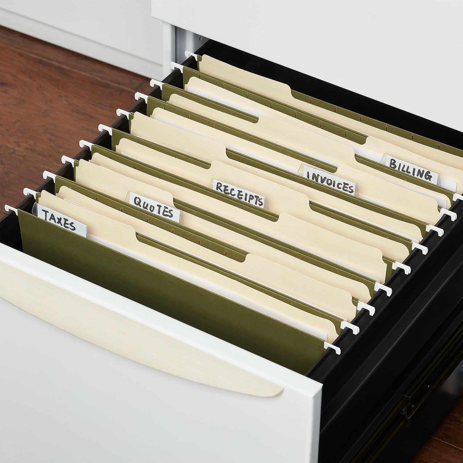 Staples Hanging File Folders, Letter Size, 5‑Tab, Standard Green, Heavy‑Duty Construction – 100/Carton