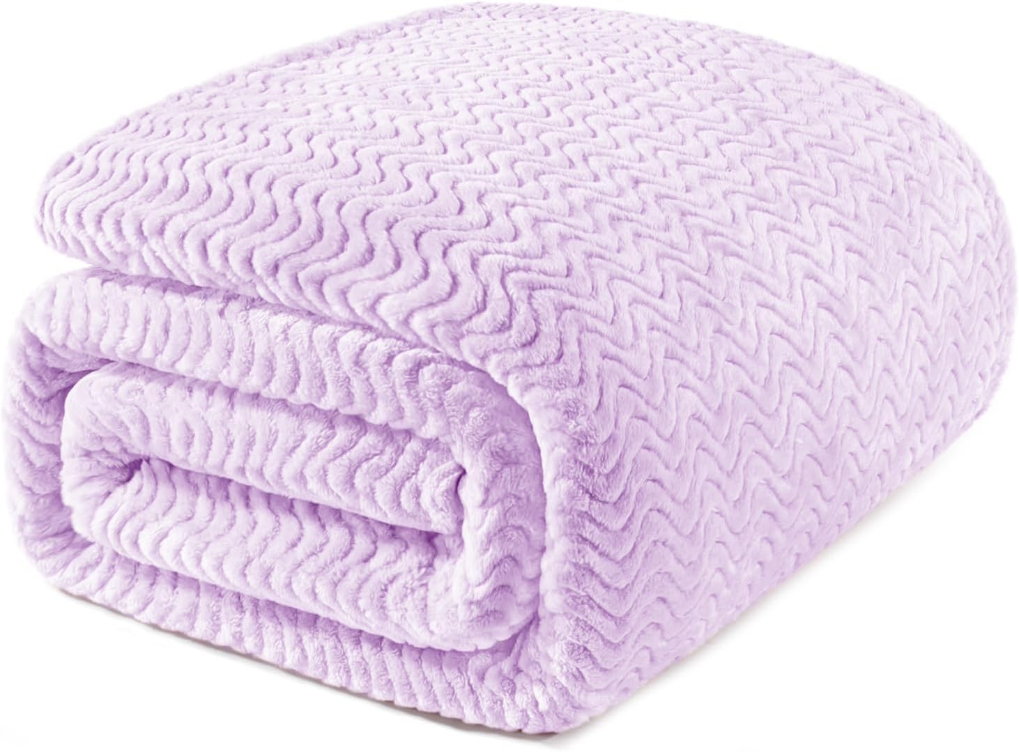 Exclusivo Mezcla Soft Fleece Blanket Twin Size, Cozy Lightweight Blankets with Decorative Wave Textured Suitable for All Season Use, Lilac Purple, 90x66 Inches