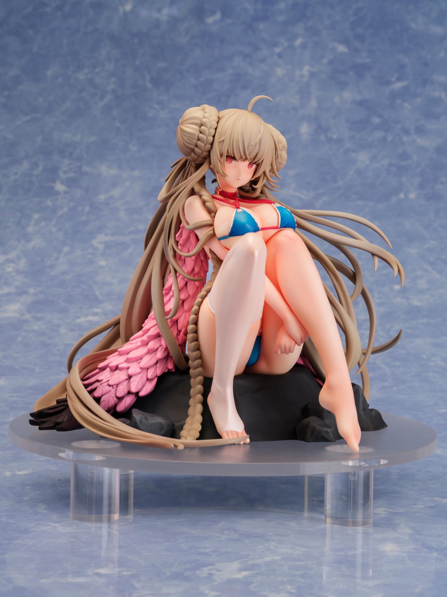 あみあみ特典付き　アズールレーン フォーミダブル 水着　　ロイヤルレディの海 Amazon.co.jp: あみあみ アズールレーン フォーミダブル ロイヤル