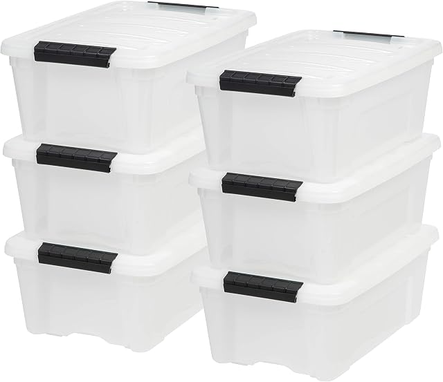 IRIS Bacs de stockage avec lids, 12 L Récipients de stockage en plastique, Bacs de rangement empilables avec latches, Boîtes d'organisation – 6 Faites votre valise, Pearl