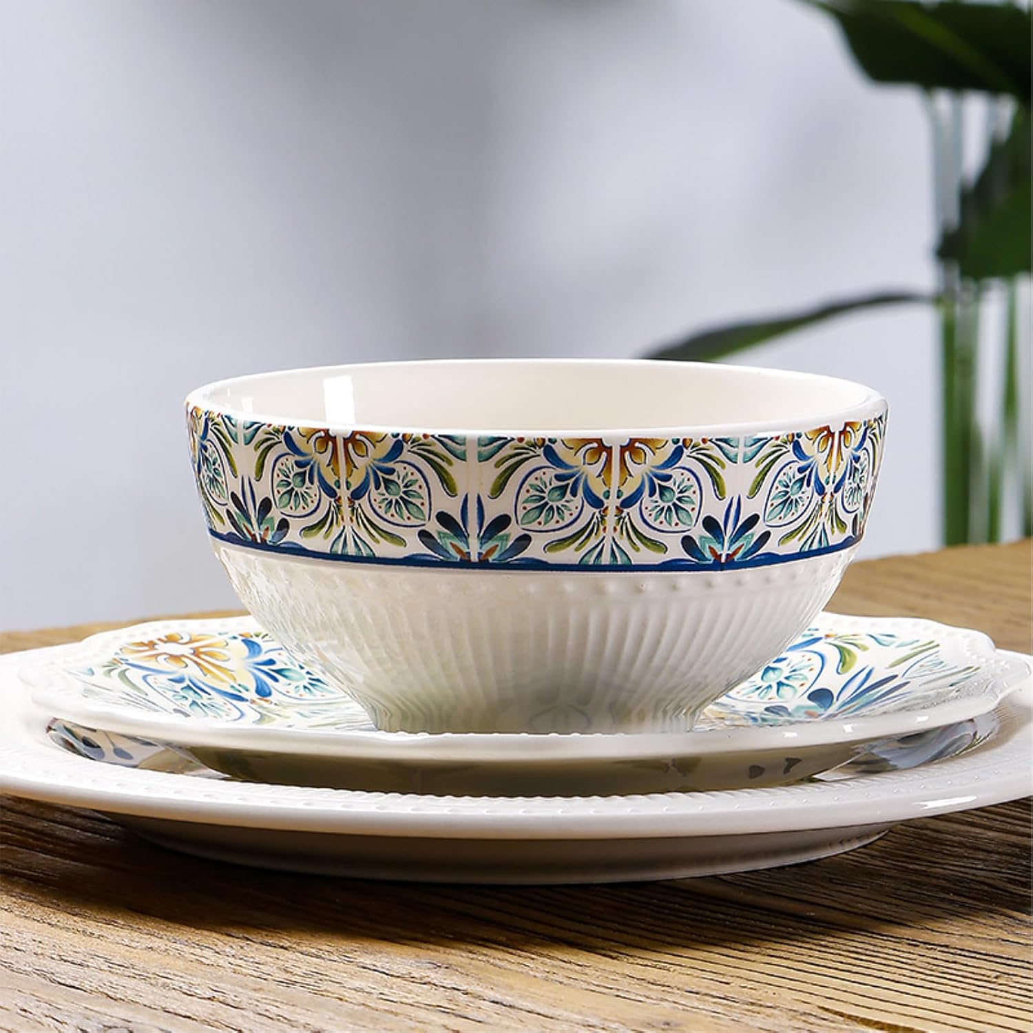 Porcelain art embossed pasta dish exquisite personality in household glaze-sealed jar