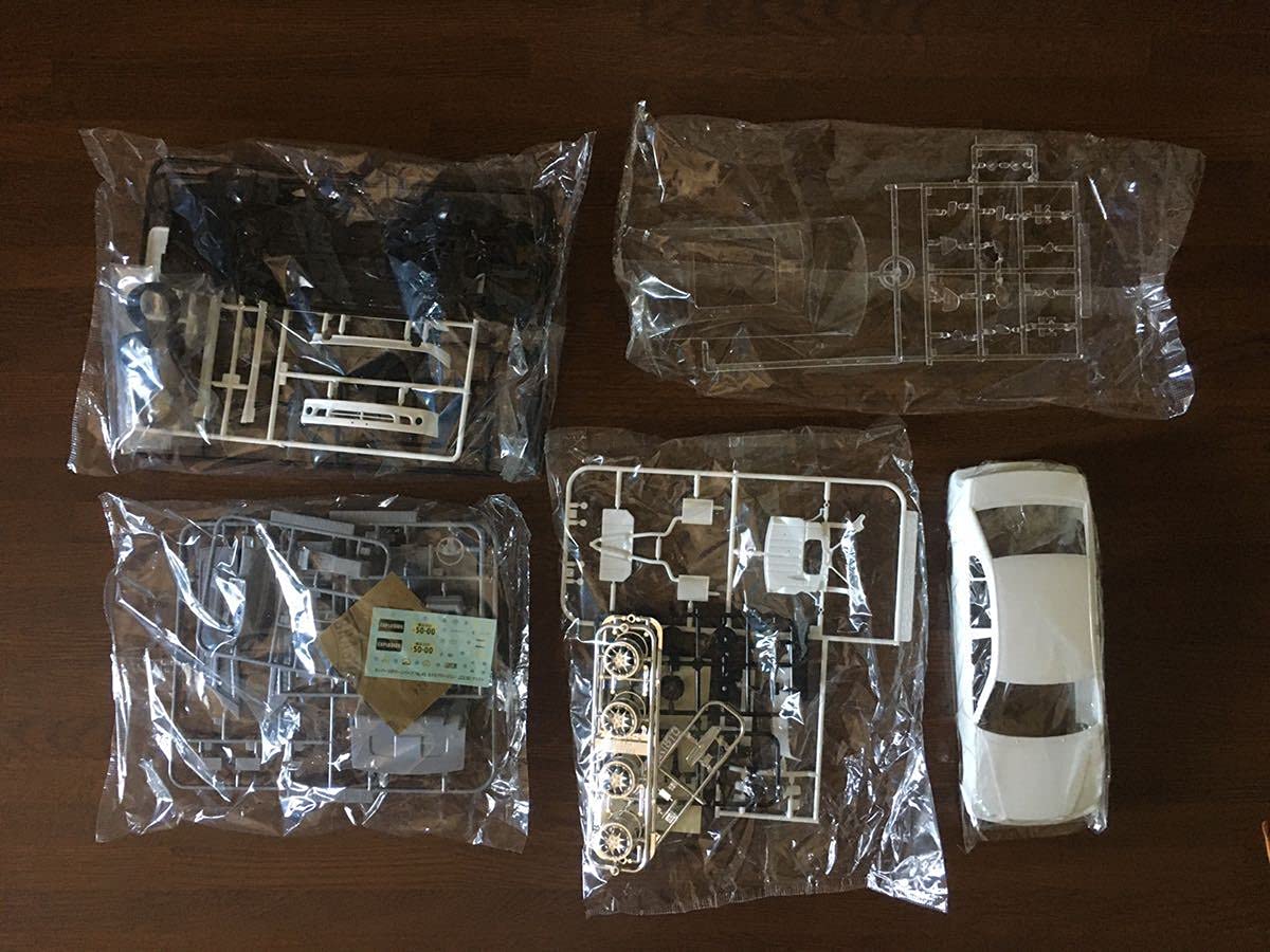 Amazon.co.jp: アオシマ 1／24 EXPLOSION ARIST V300 VERTEX EDITION