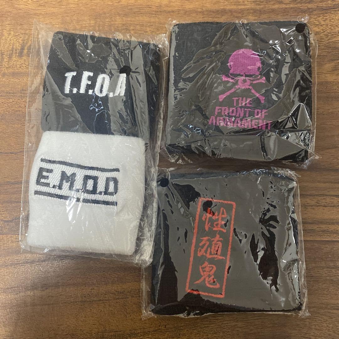 Out of Hand まとめ売り Stakeoutstakeout added a new photo — at - Stakeoutstakeout