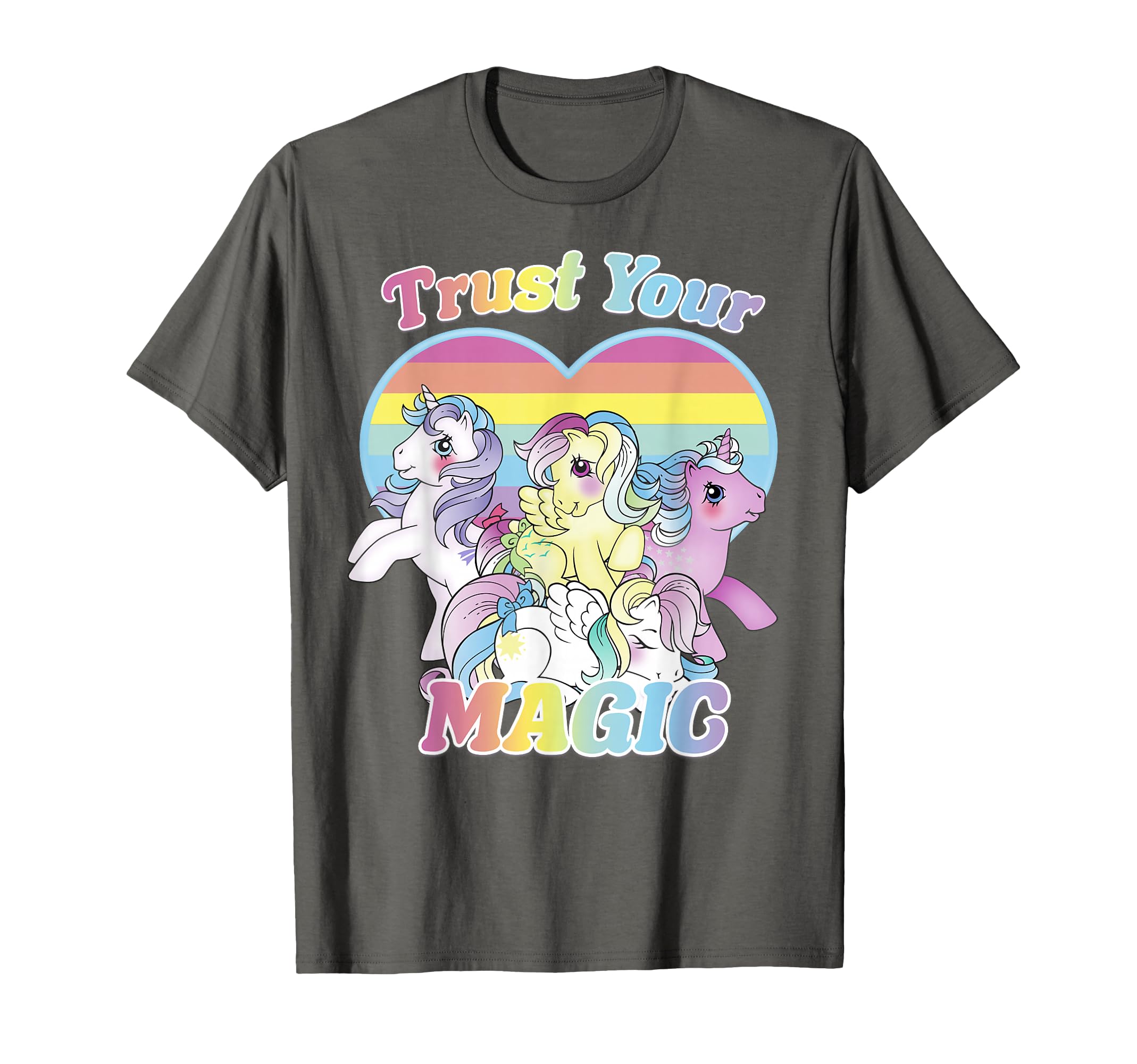 Kleidung mit Designs von Amazon Merch on Demand
