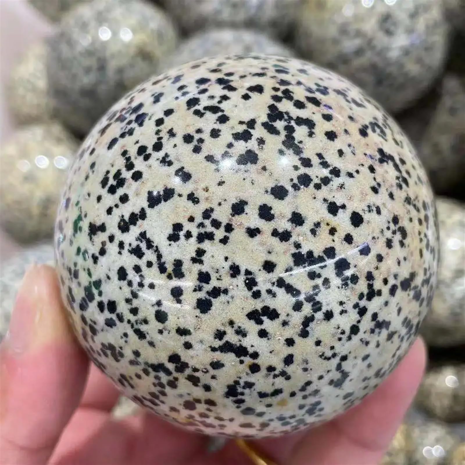FOPURE Dalmation Jasper Sphere Crystal Globe Ball Stone Carved 1pcs Ornaments (Size : 20-30mm)