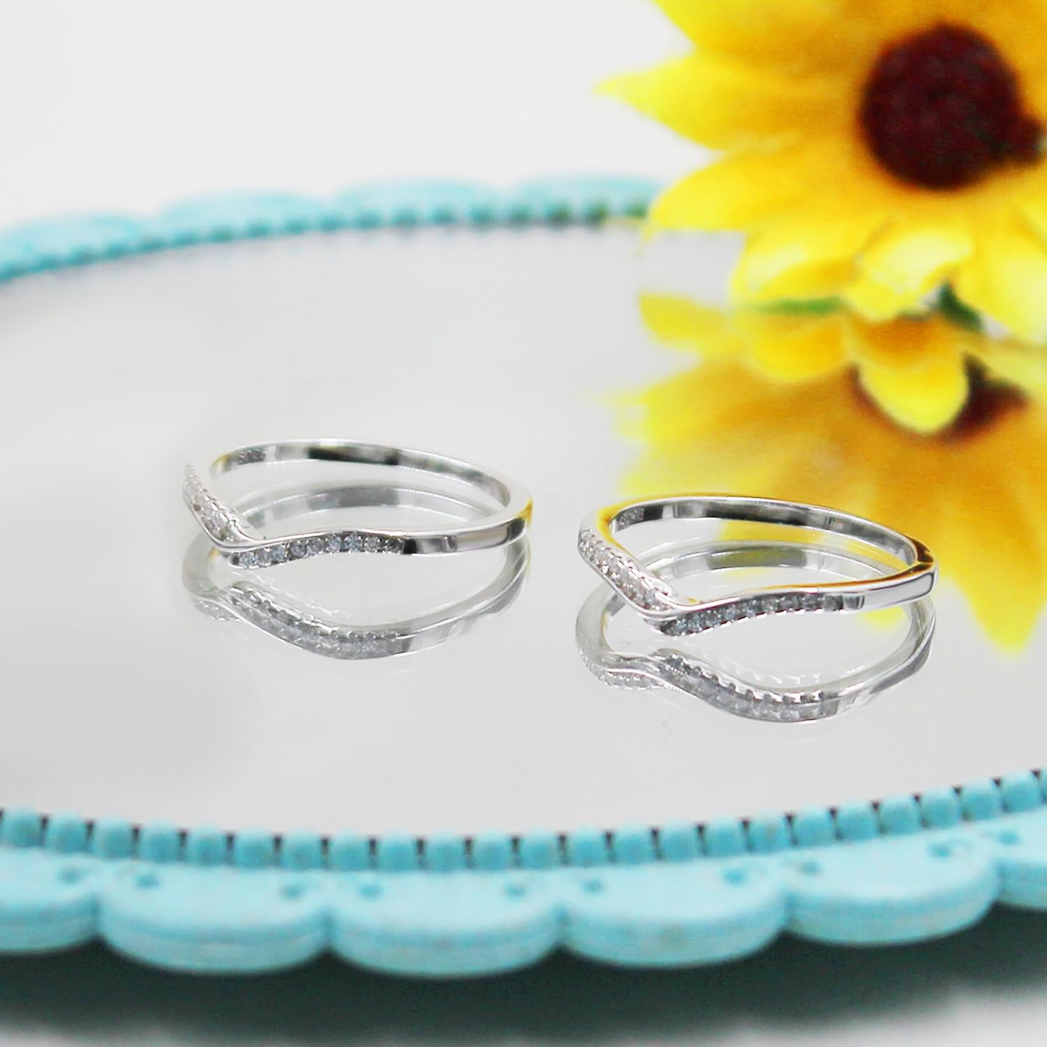 Uloveido 925 Sterling Silver Round CZ V Wrap Ring Guard Enhancer 2pcs Stack Rings Set Wedding Anniversary JewelryY1516