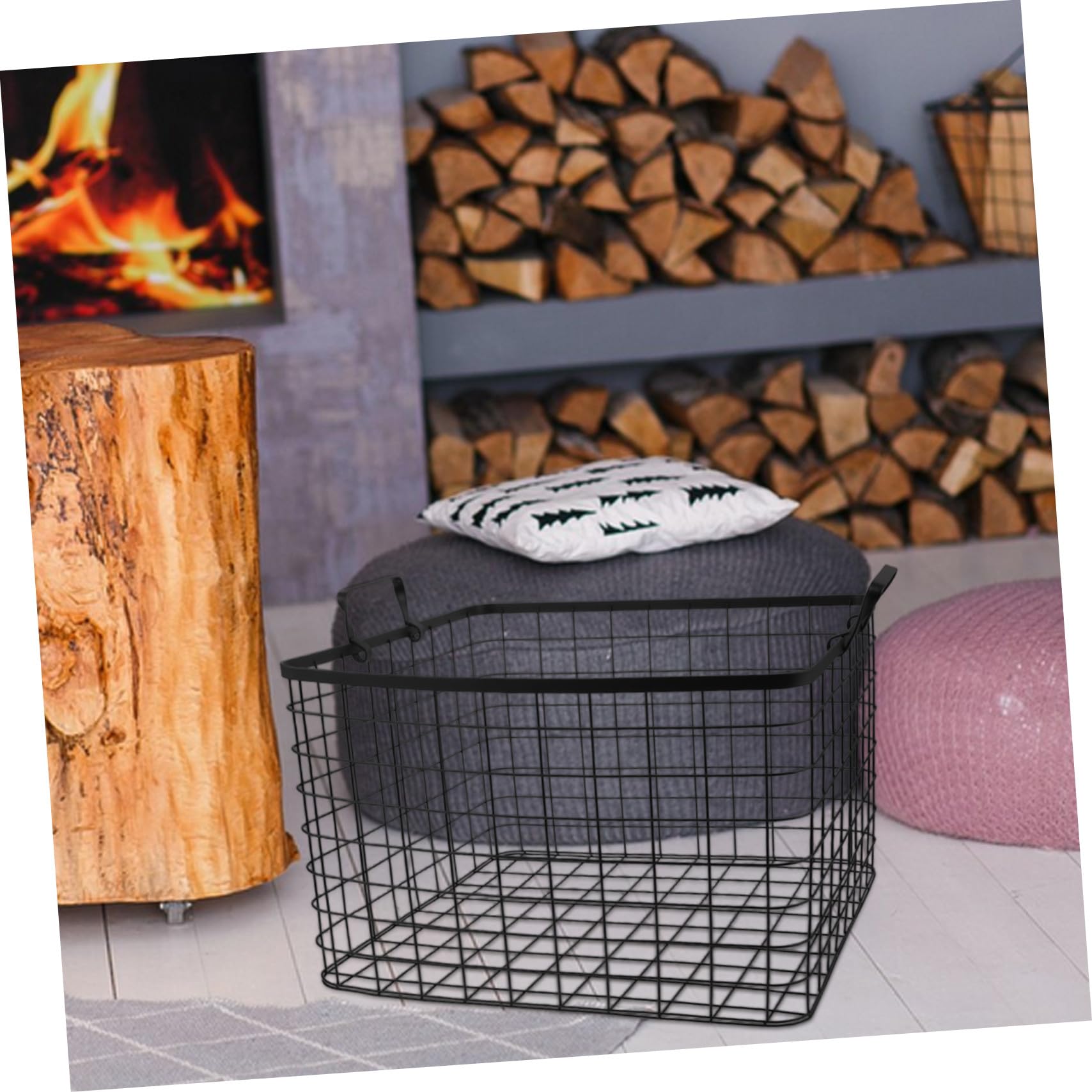 Cesta de Hierro Negra para Leña Asa, Diseño Abierto Clásico | Almacenamiento de Combustible, Uso Interior y Campamento, Forma de Cesta Elegante para Troncos