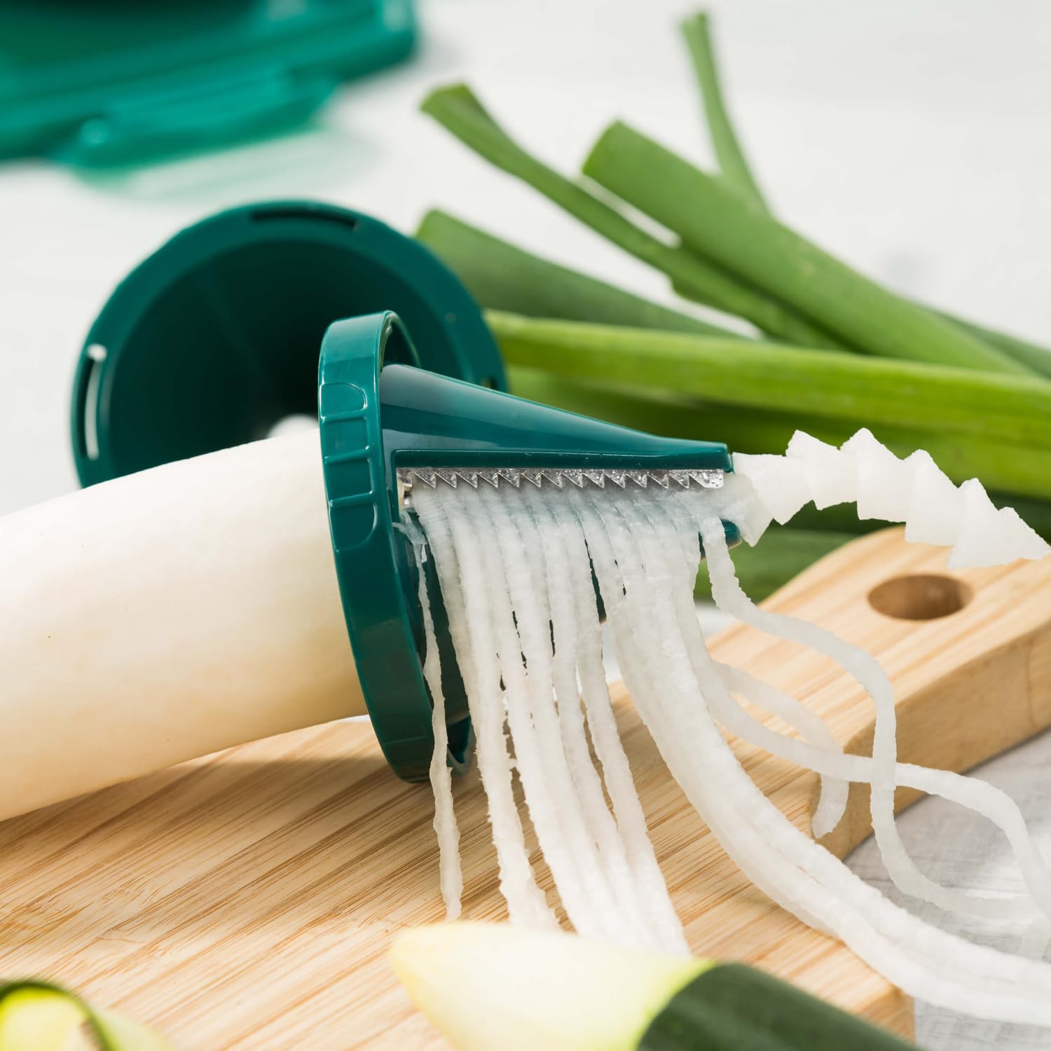 Genius Nicer Dicer Fusion Julietti inkl. Gratis Reib-Einsätze und Nicer Twist (Set 34-TLG.)