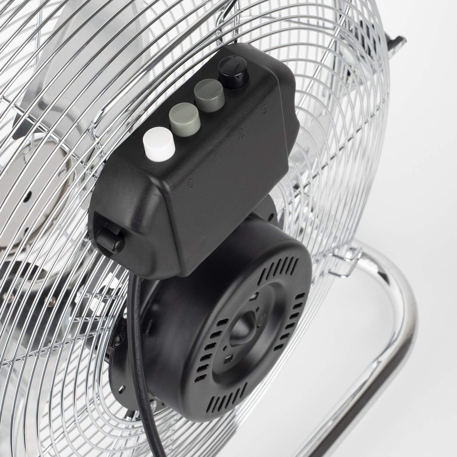 H.Koenig Ventilateur de Sol JOE30, 40cm, 100W, 3 Vitesses, Inclinaison Réglable, 3 Pâles, Pieds Antidérapants, Silencieux, Métal Chromé