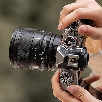 Amazon.co.jp: Viltrox AF 27mm F1.2 Pro 中望遠 単焦点レンズ