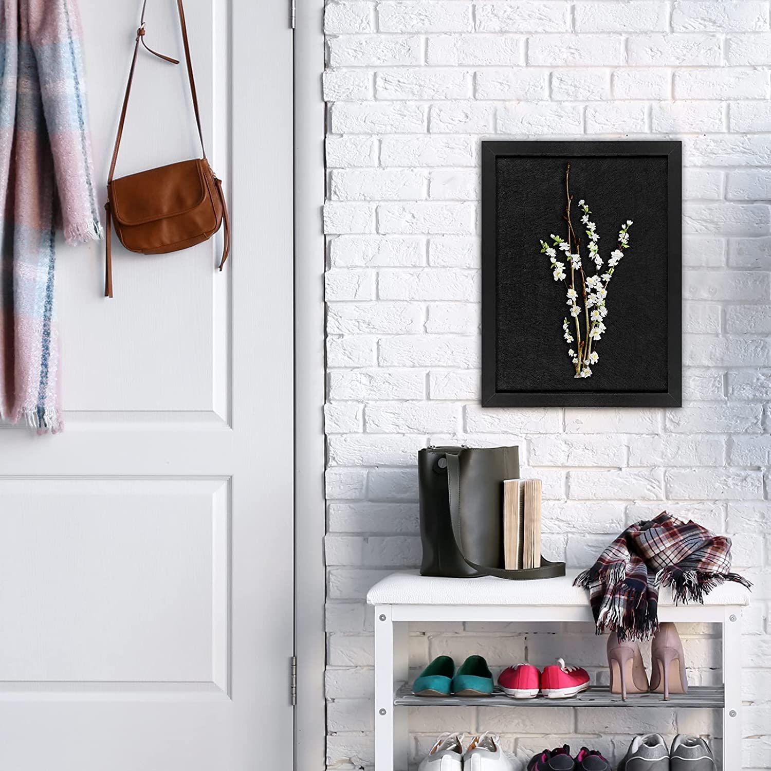 Okydoky 28 x 37 x 2 cm Noir Avec cadre en bois Tableau mémo en feutre avec épingles pour la décoration de bricolage Planche en feutre pour la cuisine et le bureau l'école et la maison (1 pièce)