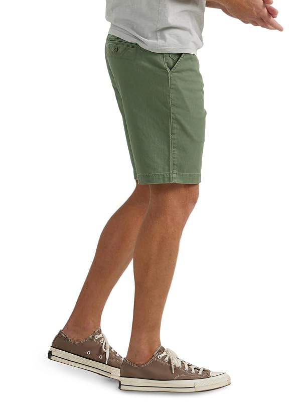 Wrangler Authentics Men's Flat Front Short, Fourleaf Clover, 30W x 9L by Wrangler Authentics - Used condition - Image 2