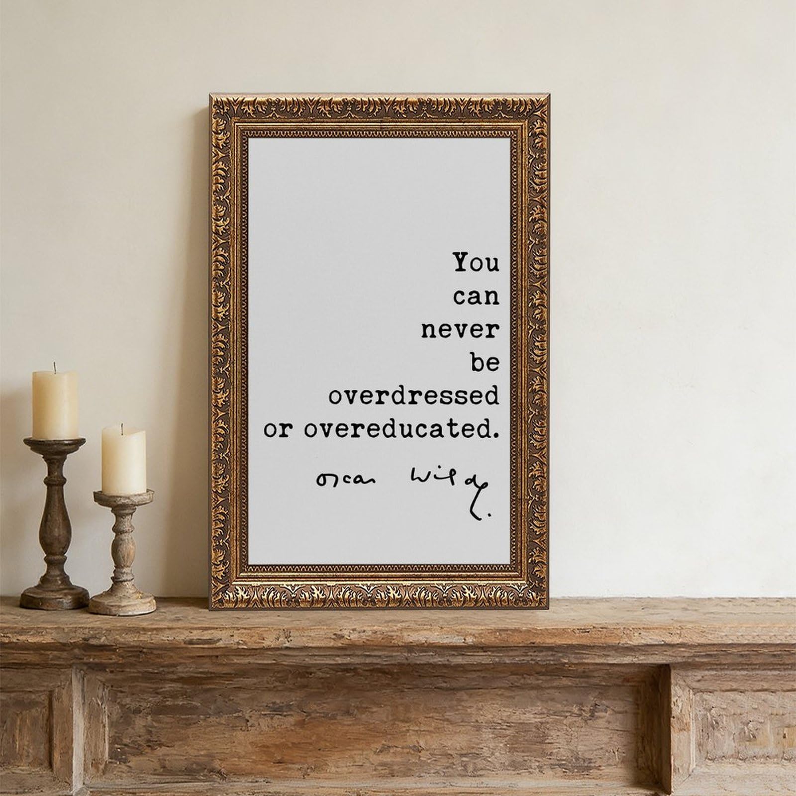 Mnyuein "You Can Never Be Overdressed Or Overeducated" Poster Zitate | 50,8 cm L x 76,2 cm B, Retro-Goldrahmen, mehrere Größen, mehrere Rahmenstile, Wandkunstdruck, für Wohnzimmerdekoration