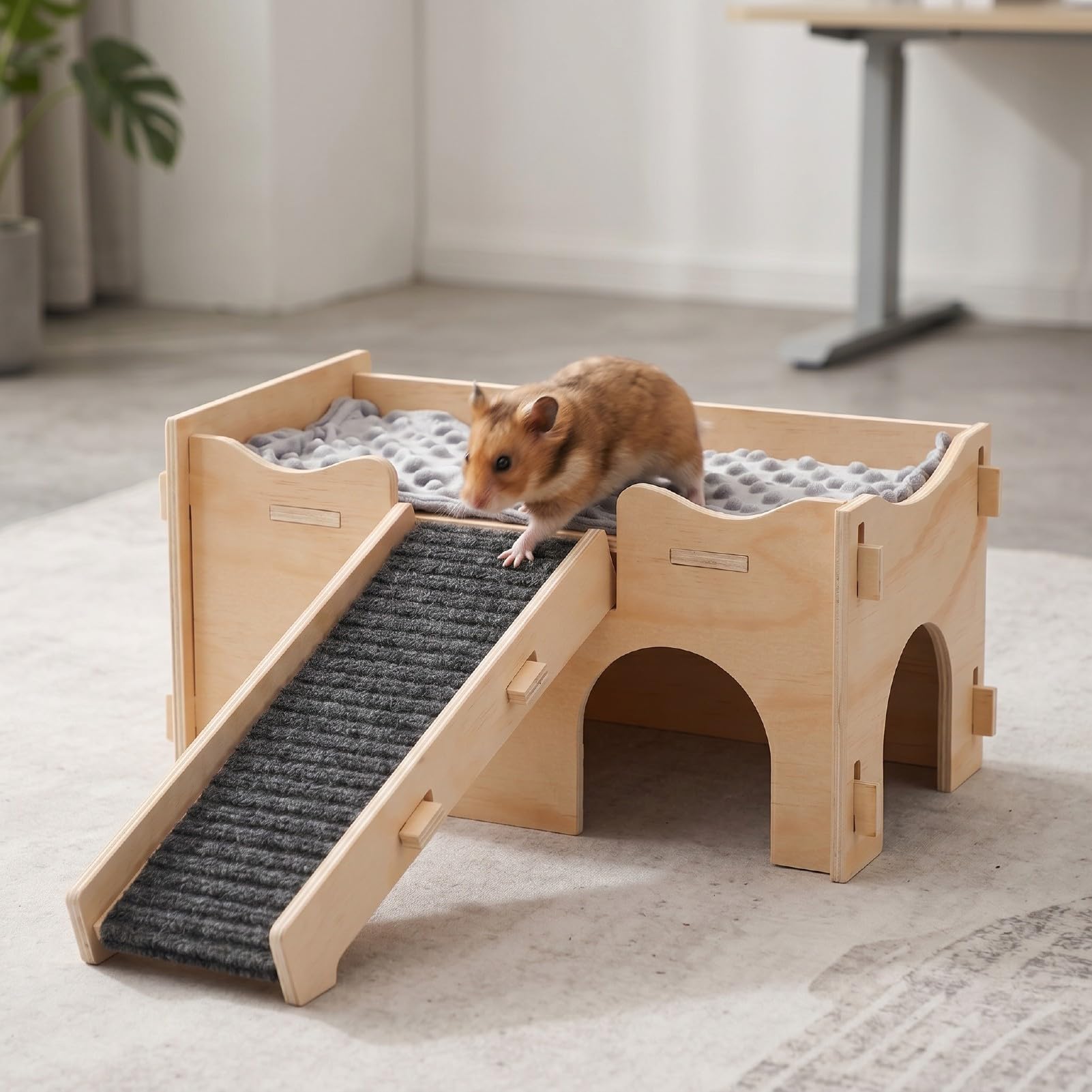 Wooden Guinea Pig Hideout Small Animal House Bed Hut Habitat