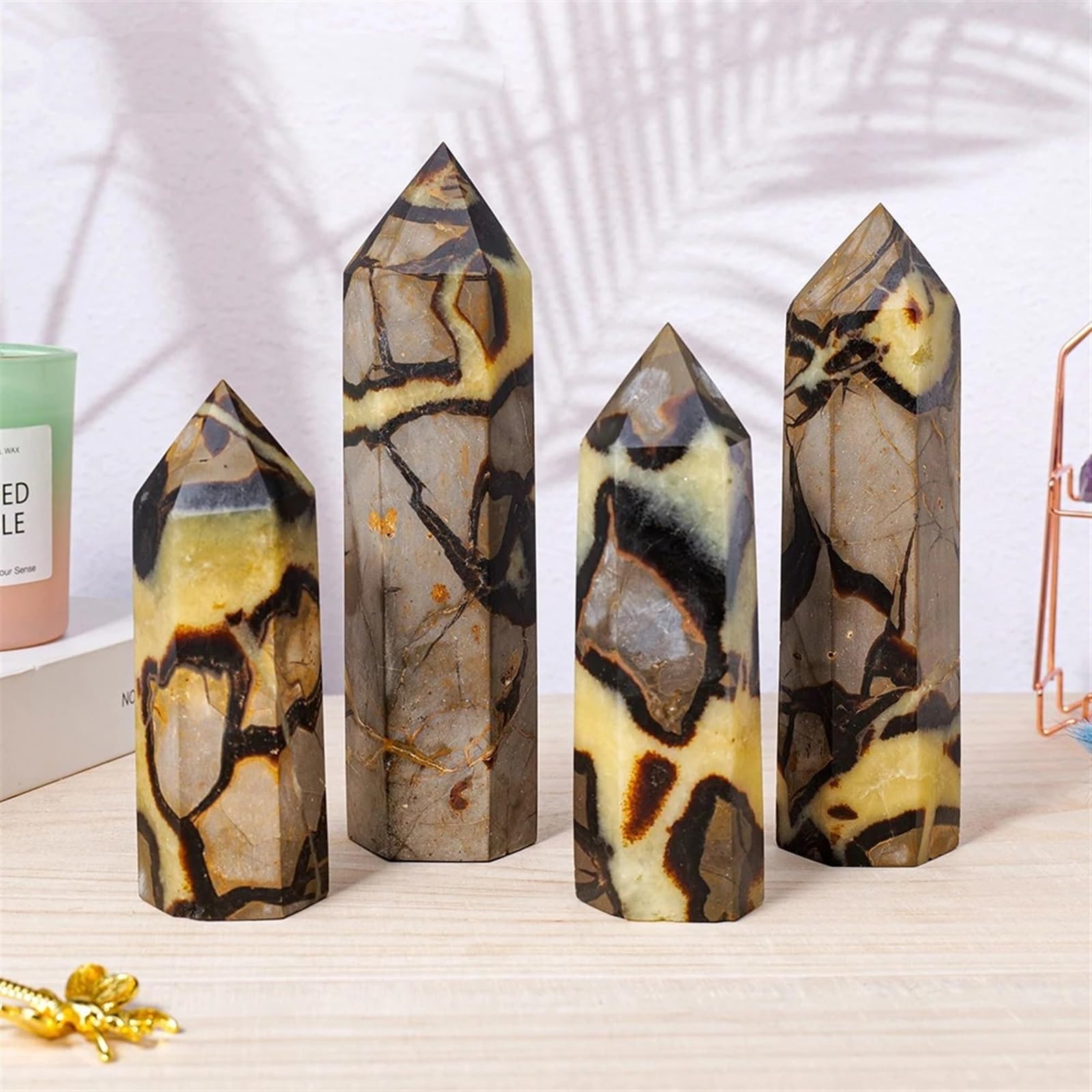 Kristallornamente 1 Packung Naturstein Schildkrötenpanzer Stein Kristallspitzen Turm Mineralproben Heilende natürliche Quarzkristalle Wunderschöner Kristall(400-500)