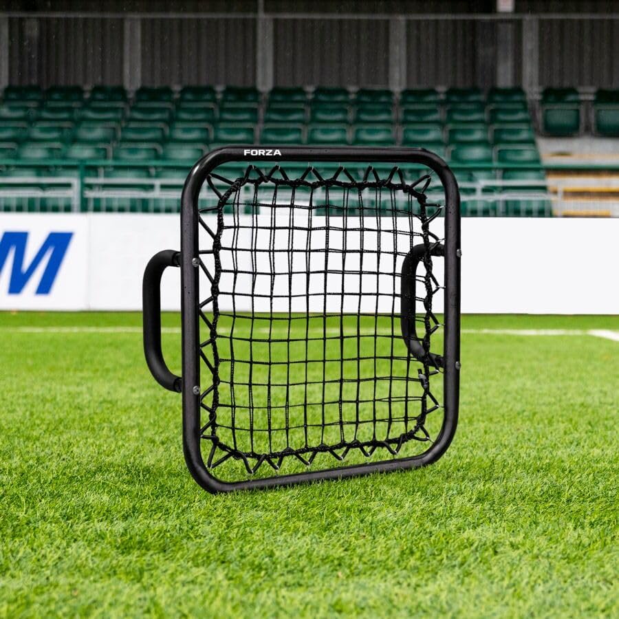 FORZA Rebote de fútbol de mano de 0,5 m x 0,5 m | Red de doble capa, marco de acero galvanizado de 1,2 mm y asas de fácil agarre | Incluye una bolsa de transporte