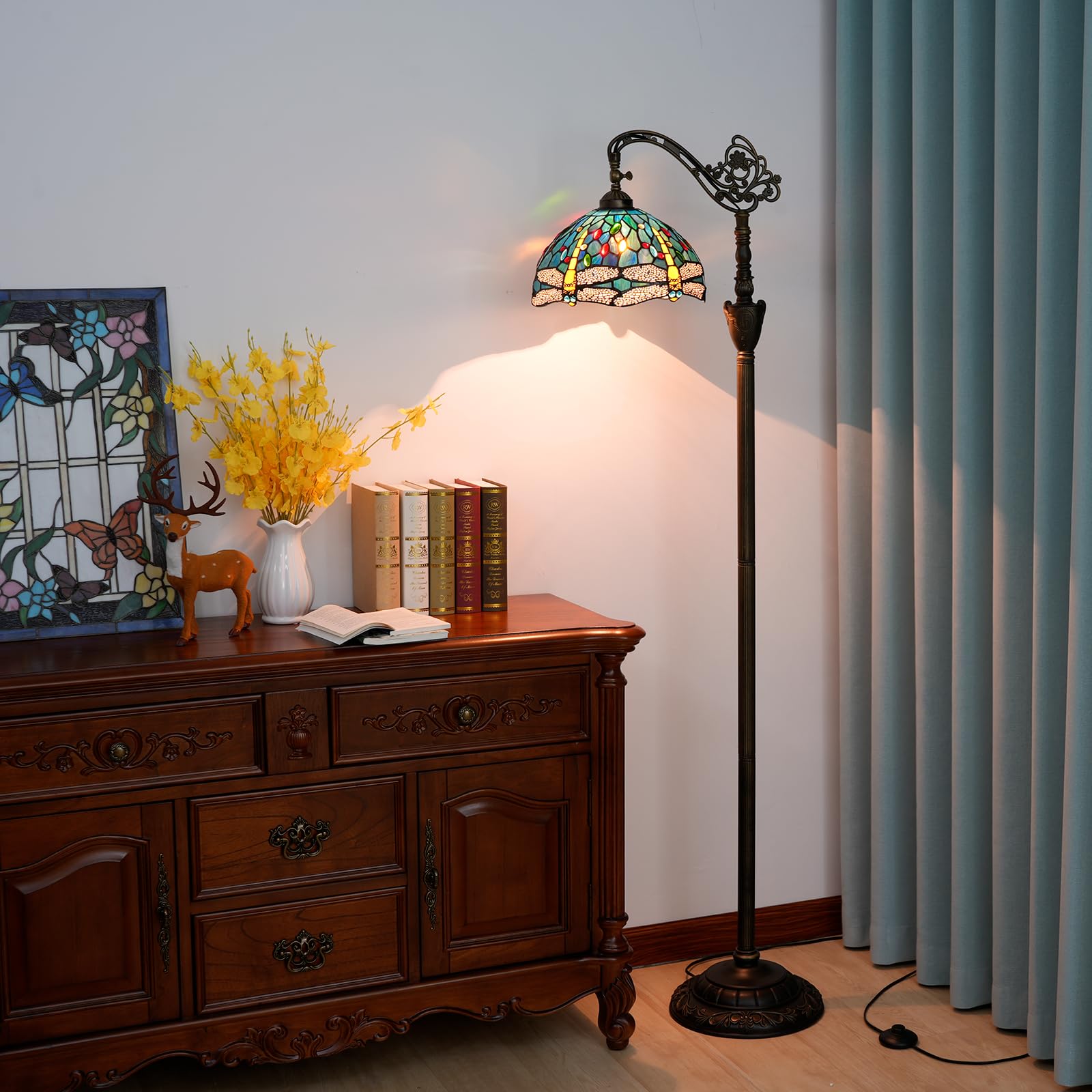 Lampa podłogowa Tiffany Vintage Lampa stojąca Zielono-niebieska lampka podłogowa ze szkła witrażowego Rustykalna lampa podłogowa z regulowanym kątem nachylenia do dekoracji wnętrz Salon Sypialnia