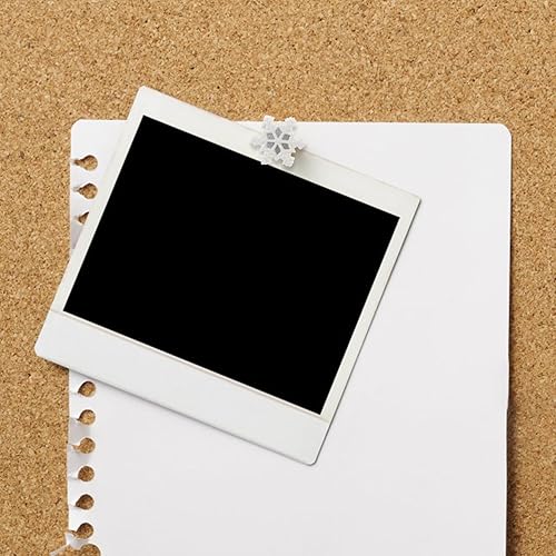 Miniatura 5 de ABOOFAN 30 piezas de tachuelas de pulgar de copo de nieve blancas de Navidad, tachuelas decorativas de corcho para tablero de corcho de Navidad,