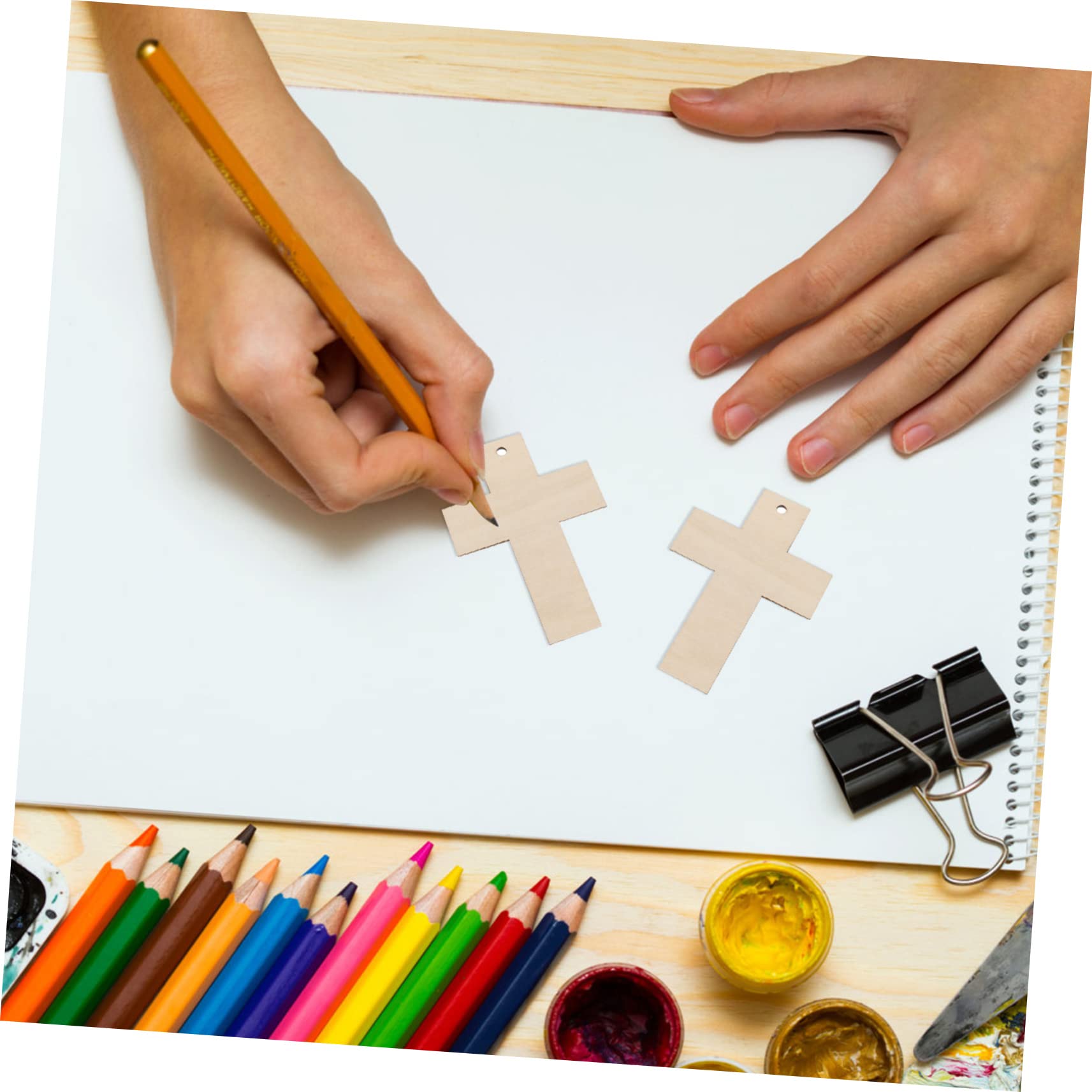 SHINEOFI 5 Set Di Design Unici Per Ragazzi E Ragazze Crocifissi Dipinti A Mano Trucioli Di Legno Giocattoli Graffiti Sicuri E Creativi