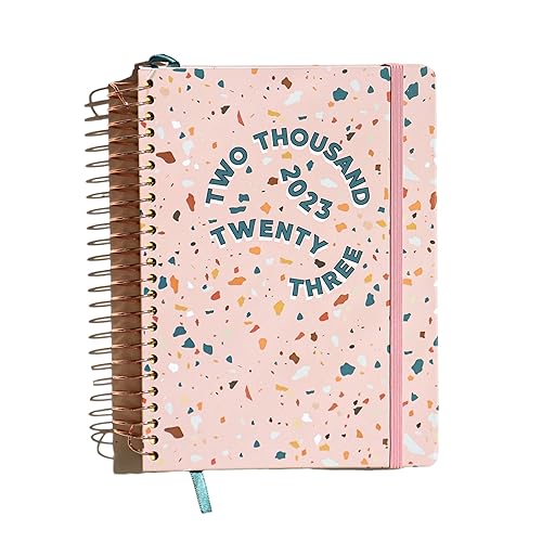 MARYSIA Lilac Agenda 2024 High quality, hard cover. Rose-gold divider strip. Elastic closure. 4 sticker sheets. No time divisions. Mandala to draw.