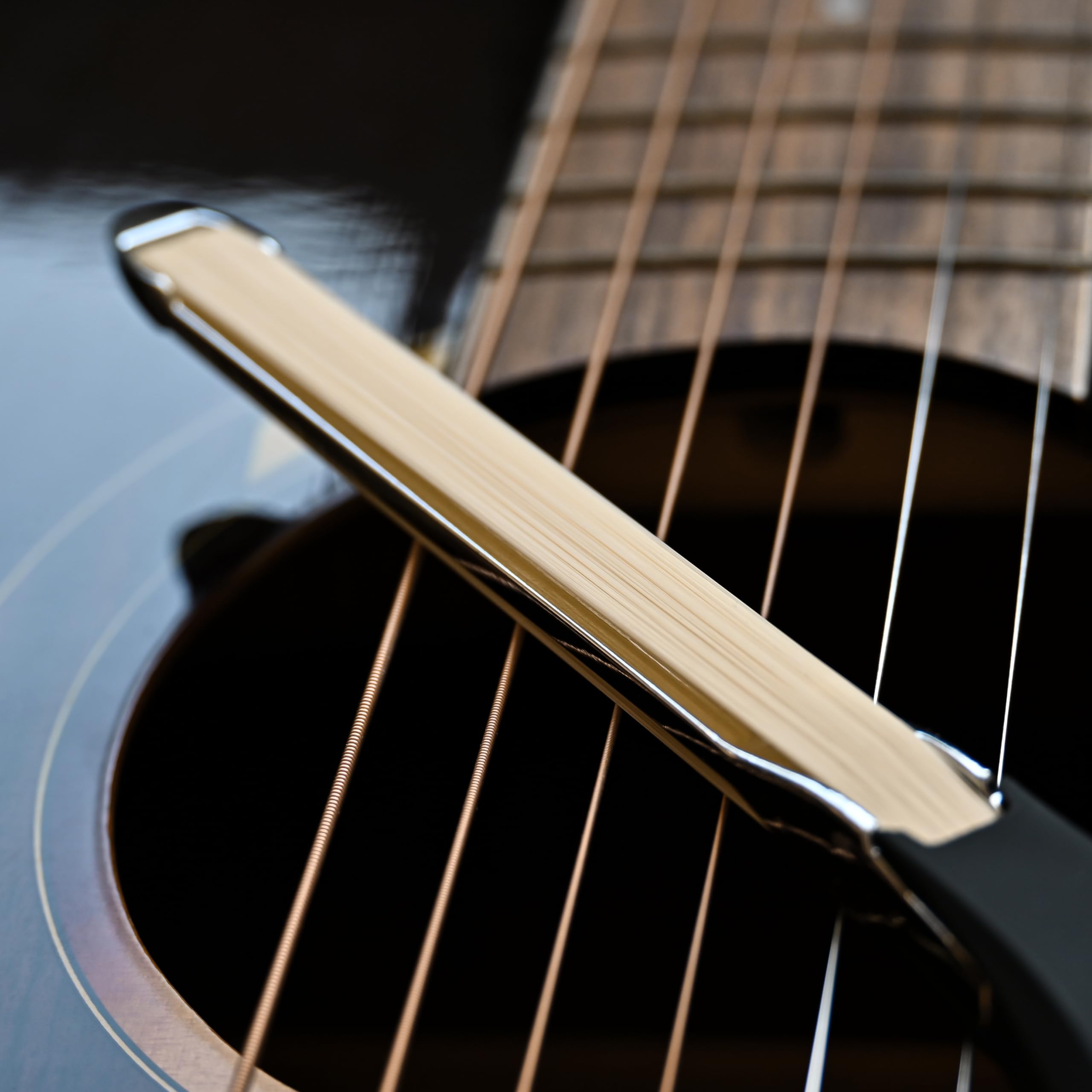 Łuk gitarowy, 2 w 1 do gitary, do tworzenia dźwięków przypominających wiolonczelę i skrzypce, dwustronne akcesorium, narzędzie do ukłonowania i wyrywania strun, akcesoria przenośne i świetny prezent