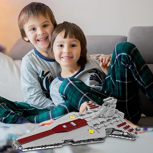 Miniatura 4 de OurRemenberance Kit de construcción Republic Attack Cruiser. 1320 piezas de modelo de nave espacial de clase venador, regalos para adolescentes y