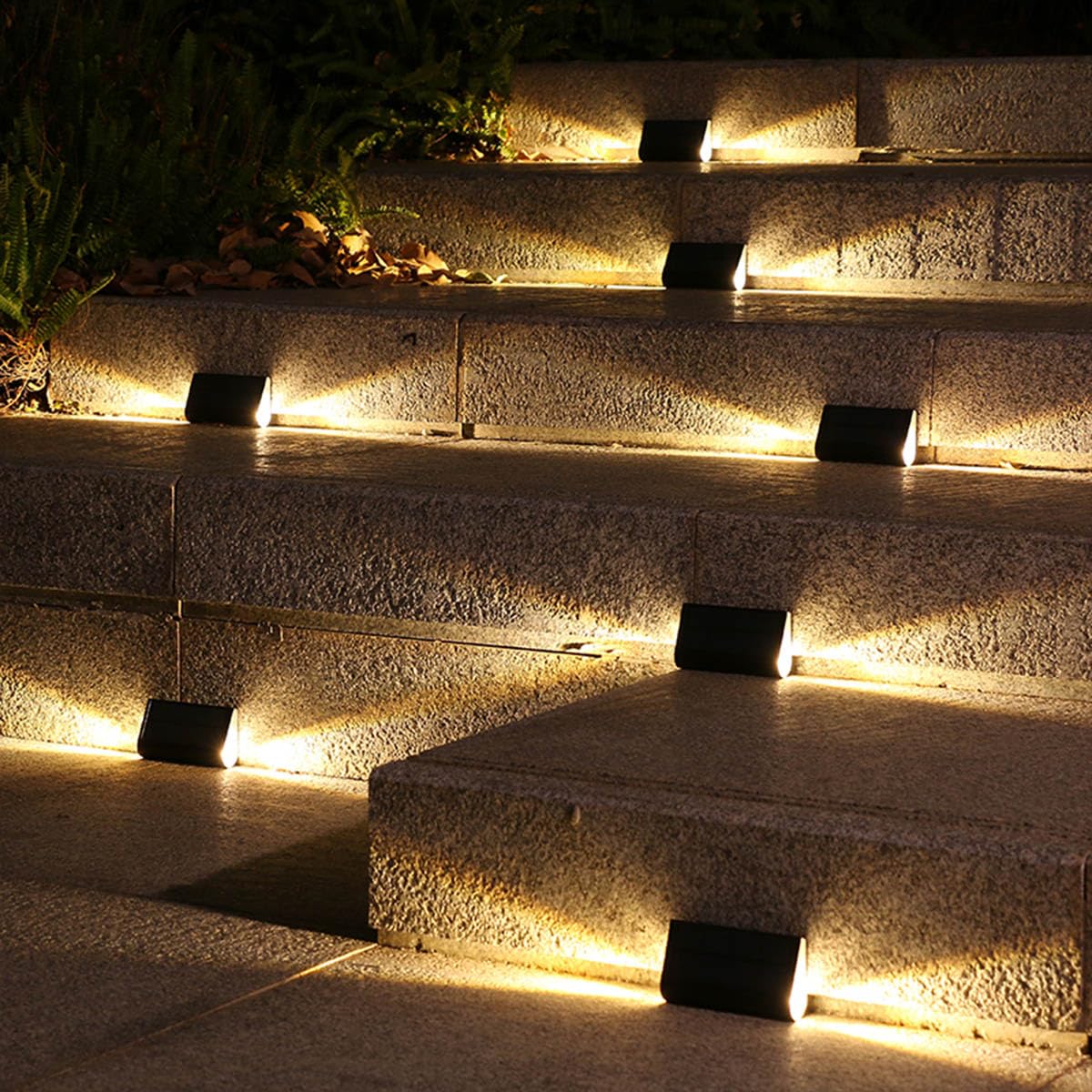 Lumisky Set di 4 lampade da parete a energia solare, LED bianco caldo, 4 x TWILY H6,3 cm